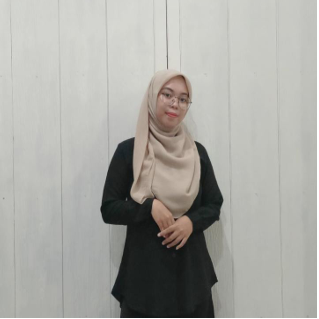 Photo of Miss Riris